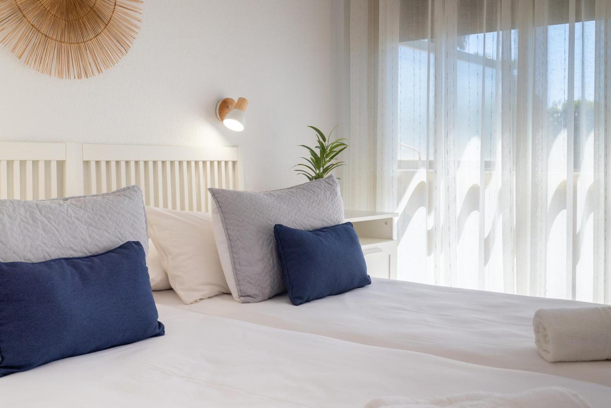 Oleholidays 1106 Romana Playa Primera Linea Playa Marbella Eksteriør bilde